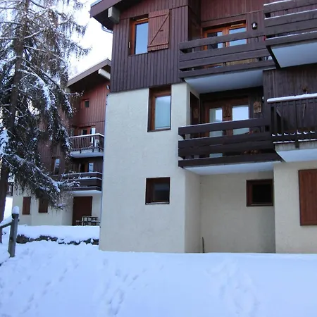 Résidence Les Avrieres - Pour 4 Personnes 244 * La Plagne